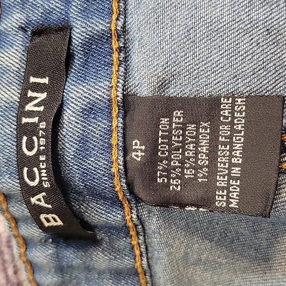 BACCINI Woman's Capri Jeans Size 4P - Picture 4 of 9